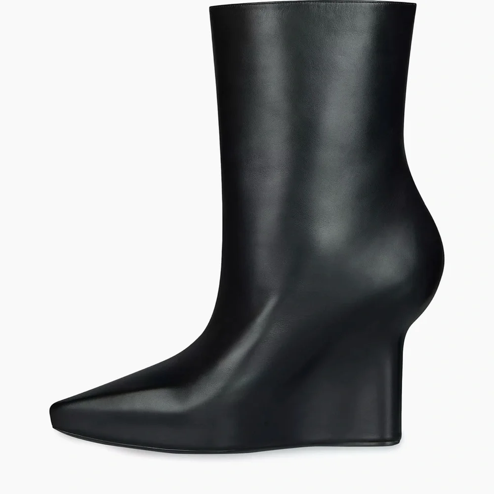 Brand New Givenchy Black Glock Ankle Boots US Size 36 (6) US - Picture 2 of 10